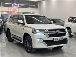 تۆیۆتا لاند کروزەر